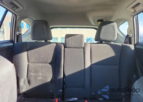 2017 Toyota Rav4 Le z USA, uszkodzony, nr VIN JTMBFREVXHJ709718